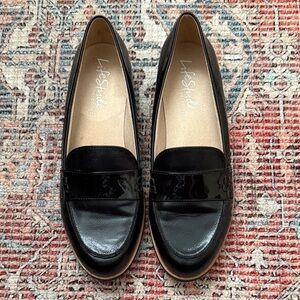Life Stride Women's Classic Black Loafers